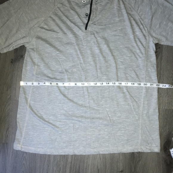 OT Revolution XL Men’s Button Gray T-Shirt - Picture 6 of 7